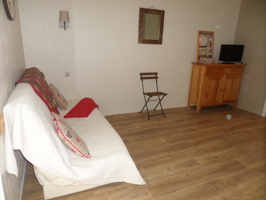 Appartements Les Balcons Du Soleil Font-Romeu-Odeillo-Via Номер фото
