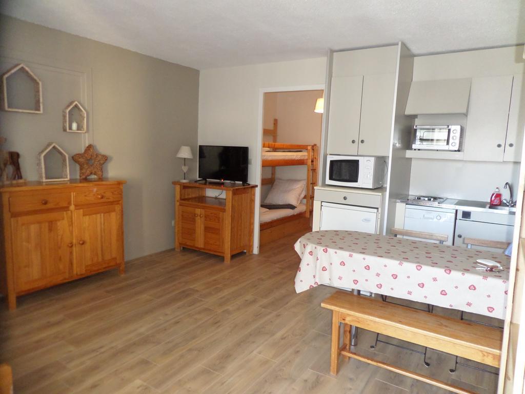 Appartements Les Balcons Du Soleil Font-Romeu-Odeillo-Via Екстер'єр фото